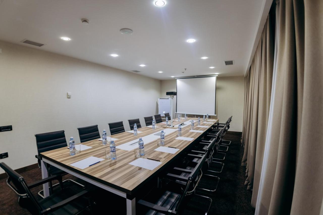 Apart Hotel In Nizami Baku Ngoại thất bức ảnh